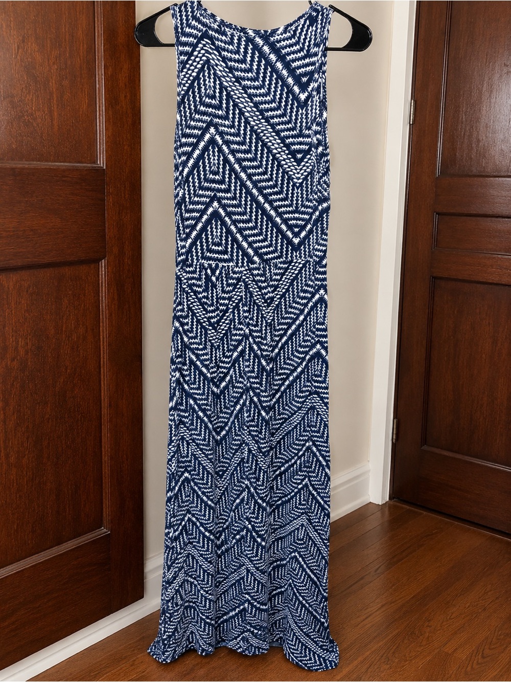Loveappella Navy Blue and White Geometric Maxi Dress Size M/L - Picture 3 of 4